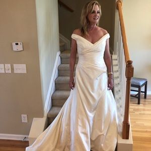 Augusta Jones Sweetheart Neckline Wedding Dress